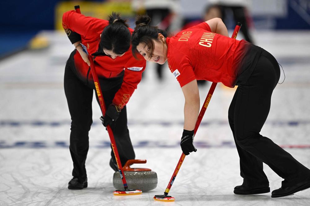 当他在场时 当他在场时