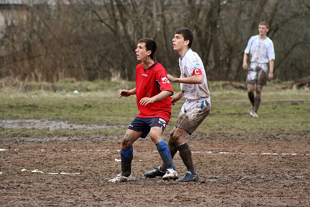 四后卫体系 四后卫体系